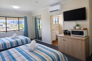 Coastal Breeze Studio- Steps from CBD,Stadium&Ferry Townsville - 6