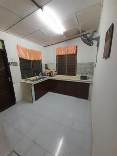 AMZ HOMESTaY PADANG MIDIN, KUALA TERENGGANU - 3