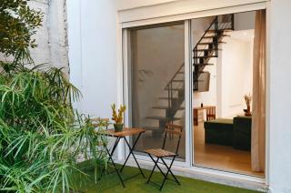 Hanim 2BR Loft Apartment - Garden & Indoor Parking - 1