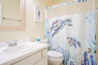 Coastal Retreat in Harbour Town - Pool, Sleeps 8 - 4