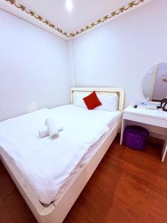 Crown Bui Vien Hotel - 5