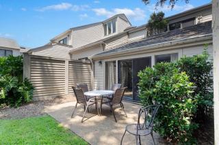 Spacious 3 BR 3 Bath HHI Villa in Sea Pines Resort - 3