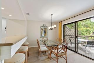 572 Spicebush at Sea Pines - 1