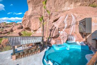 Luxury Camelback Mountain with Pool, Waterfall, Golf, Views - 9