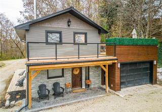 Evergreen Escape - 3 Acres, Hot Tub, Volleyball Court - 3