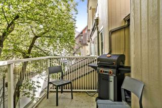 2BR MTN Canmore Retreat with Private Balcony - 6