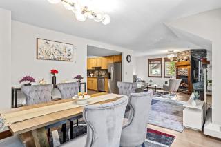 2BR MTN Canmore Retreat with Private Balcony - 2