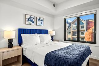 3BR Rockies Have Sleeps 8 with Hot Tub Pool and Mtn Views - 9