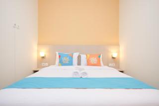 Sans Stay Harmoni 88 Ambarukmo Plaza Yogyakarta - 0