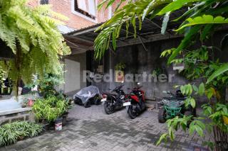 Huiz de Rico Guesthouse Syariah near Ambarrukmo Area - 9