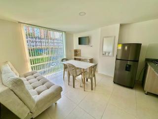 Aparthotel Urbano 3 habitaciones hasta 8 personas CC Fundadores U Autonoma - 9