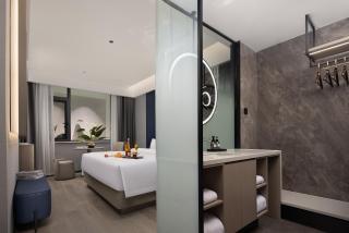 Huanman Hotel Xianning Hot Spring Center Huatan Branch - 1