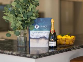 Jacksons Coast House - 2