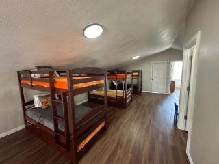 Bear Lake Emerald Retreat with lake view. - 5