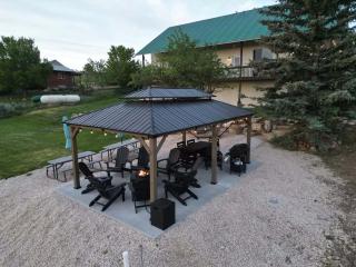 Bear Lake Emerald Retreat with lake view. - 7