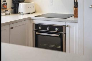 Modern Lake View House - 2