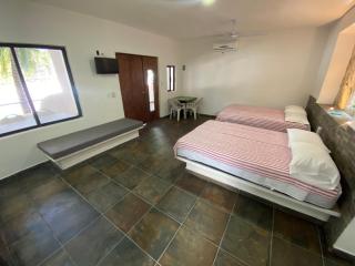 Costa Ayala - Bungalow 5 with 2dbl beds and 1 sofa - 4