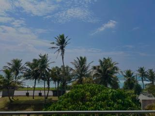 Surftunnel Beach Resort - 0