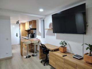 Apartamento Ejecutivo Zona Aeropuerto Bogotá - 2