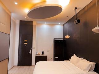 m漫Hotel Shanghai Hongqiao Airport - 5