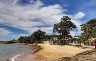 Suítes Guarapari poucos passos do mar - 5