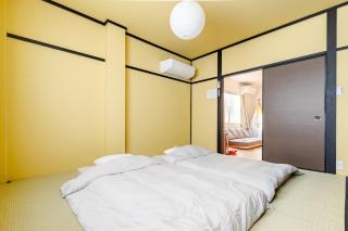 NEW OPEN!! 菊水堂 Kikusui Hotel 大阪貸切一棟貸し USJすぐ 駅徒歩4分 最大12名様 屋上テラス有 プロジェクター有 長期滞在可 家族やグループに - 4