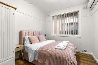 Spacious 3BR House - 4