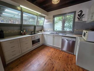 Cottage on the Lake - peaceful Burrill Lake escape - 7