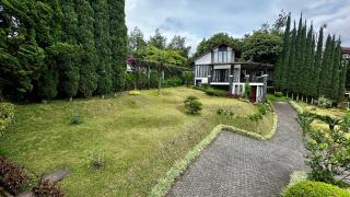 X4 VILLA with pool Villa Istana Bunga by YourHome - 4