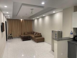 Two bedroom Air conditioned apartment with Kitchen - 0