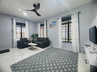 Nawra Iman Bayu Homestay - 0