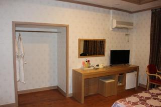 Hotel Parkwood Incheon Airport - Incheon - 2