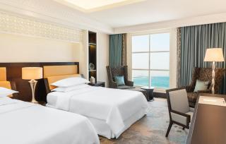 Sheraton Sharjah Beach Resort and Spa - 2