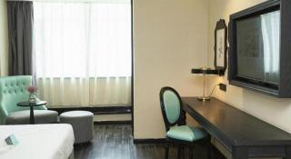 Xana Hotelle· Wulumuqi High Speed Railway Station Baonengcheng - 9