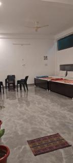 Shree hanumantam homestay - 8