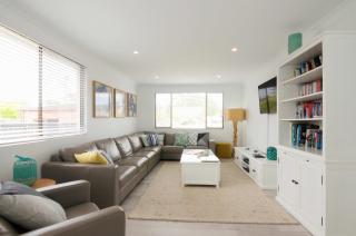 Bella Blu Beach House - direct beach access - 5