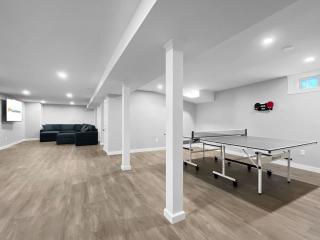 The Mendon House Brought to you by GetAway Vacations - 8