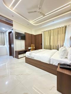 Hotel RK Residency - 3