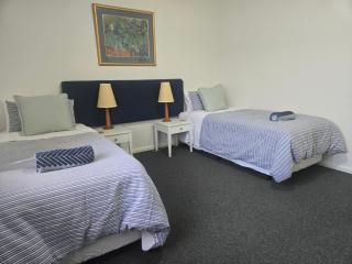 Waterfront Hideaway with Pool, Spa & BBQ Area jetty available - 1