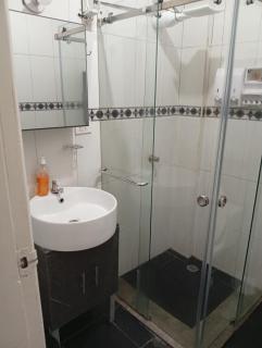 Beautiful View North Center Furnished Suite - 3