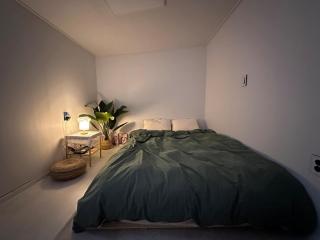 Spacious 2BR Entire Home for 6 Guests, Easy Public Transport ,Kitchen - 2