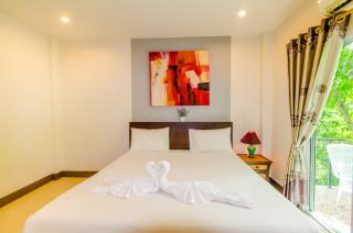 Baan Yuyen Karon Guesthouse - 3