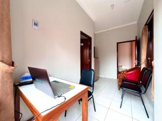 RedDoorz Syariah Miyona Krapyak Semarang - 5