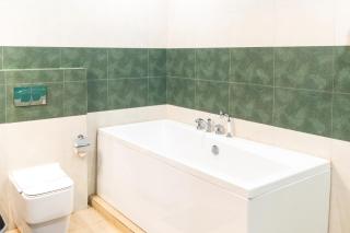 MISTWOOD Holidays & Resorts - 6