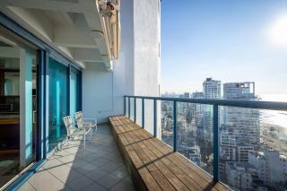 Hayarkon 78 Apt 2601 Tel Aviv - 1