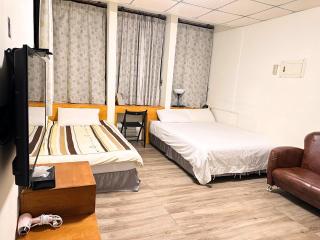 Happiness 199 Homestay - 1