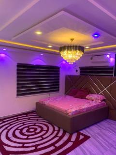 large furnished and secure villa - 8