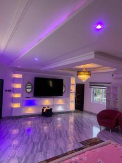 large furnished and secure villa - 4