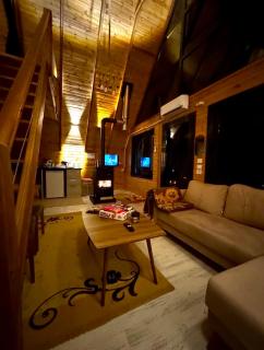 Hidden Garden Bungalow - 3