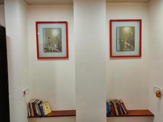 Ebony Room - AC, Kitchenette, Ensuite, Independent Homestay - 4